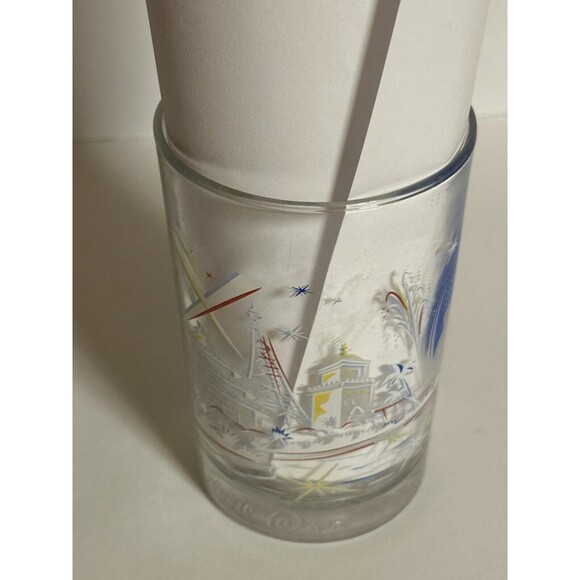 Vintage Walt Disney World 25th Anniversary Mickey Mouse Epcot McDonald Glass - Picture 3 of 4